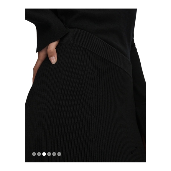 Reiss TillyWomens Long Skirt Black Knitted Sheer Flared Midi Ribbed Size Large - Picture 3 of 12